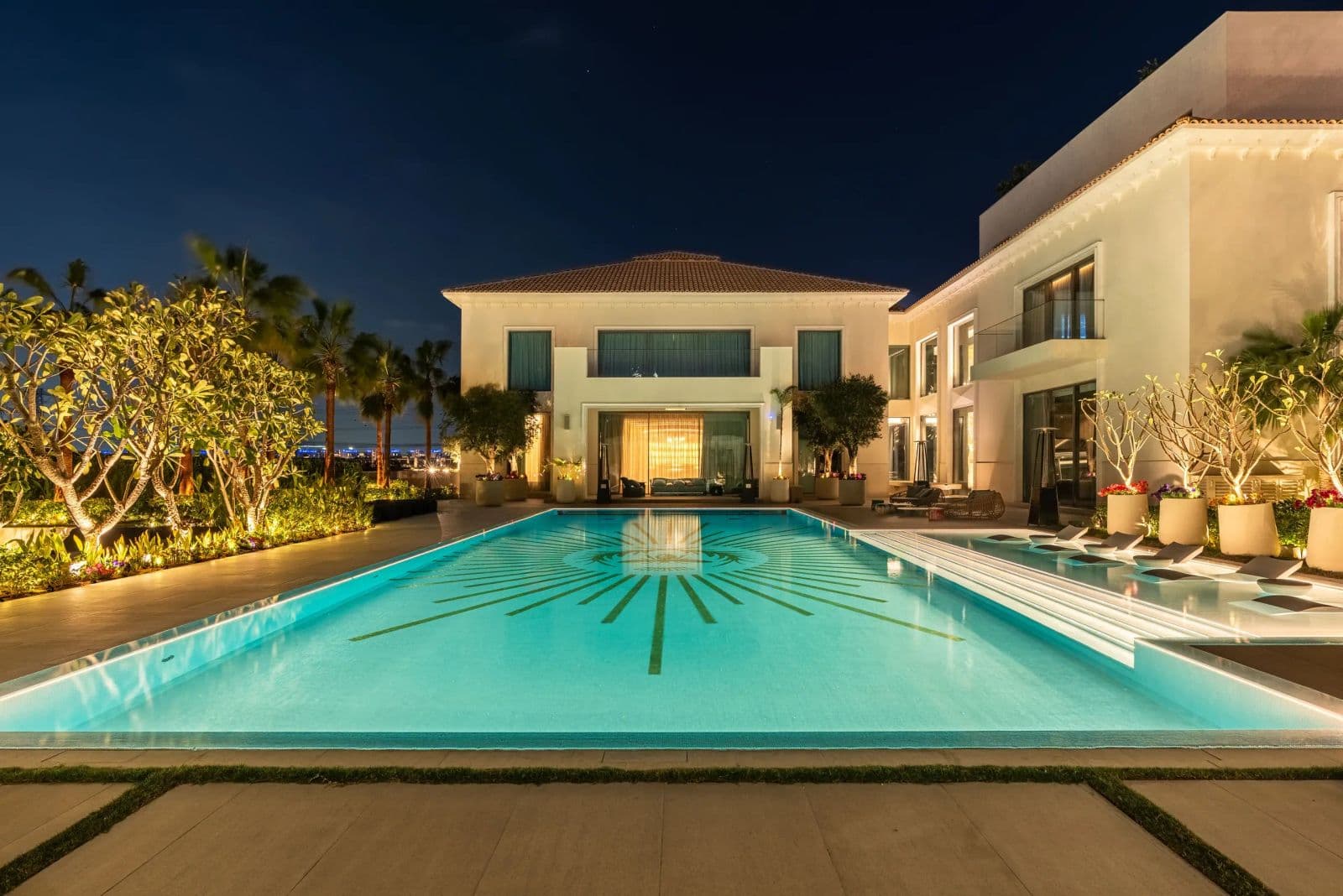 Landscape and exterior design by Jasmina Vujisic
